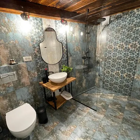 Otel Tomis' Dreams Köstence