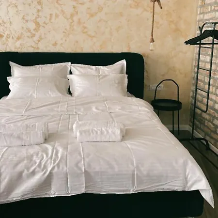 Отель Tomis' Dreams Констанца