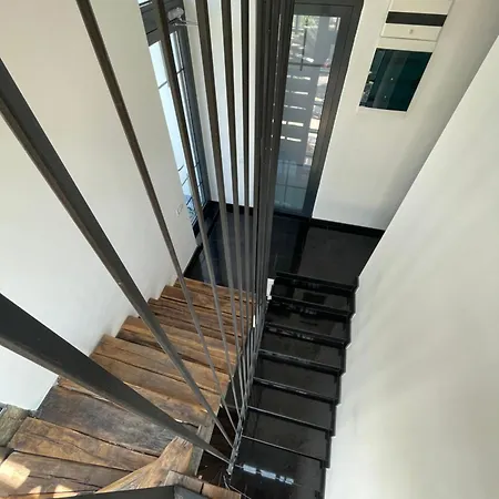 Отель Tomis' Dreams 4*