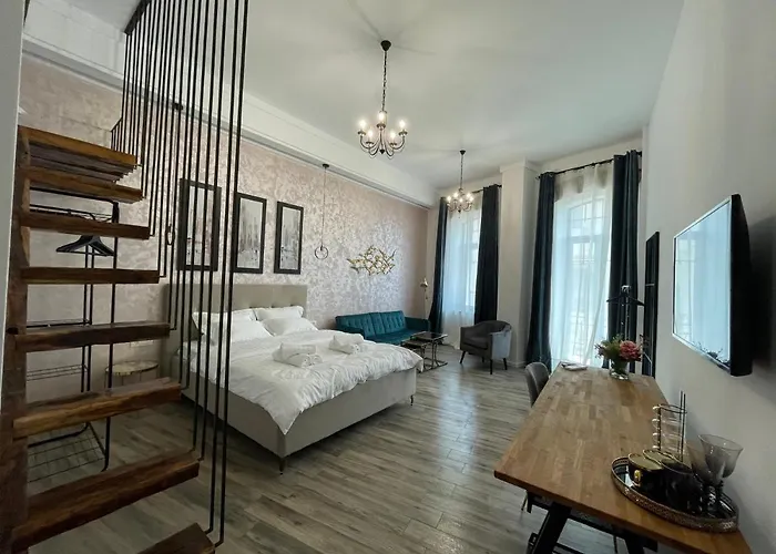 Tomis' Dreams Отель