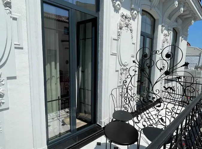 Отель Tomis' Dreams