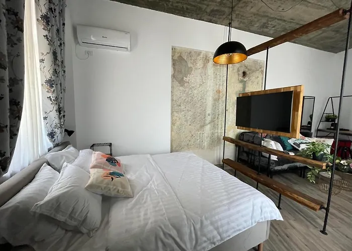 Отель Tomis' Dreams Констанца