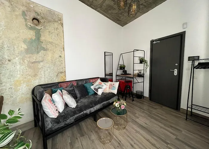 Отель Tomis' Dreams Констанца